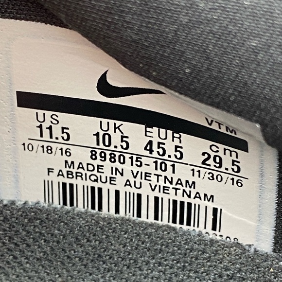 Nike Air Max Plus TN Ultra White Black Sneaker 898015-101 Men’s Shoe Size 11.5 - Picture 13 of 13